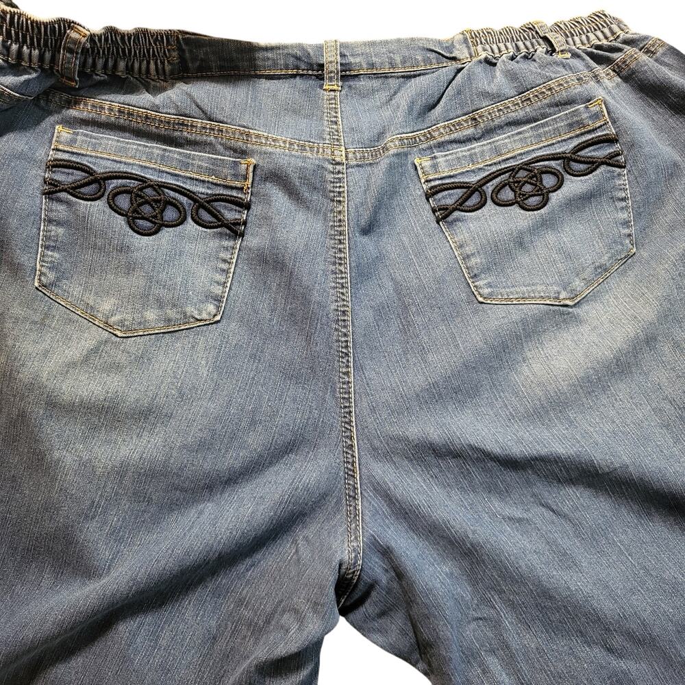 USED WORN AVENUE DENIM WOMENS JEANS 26